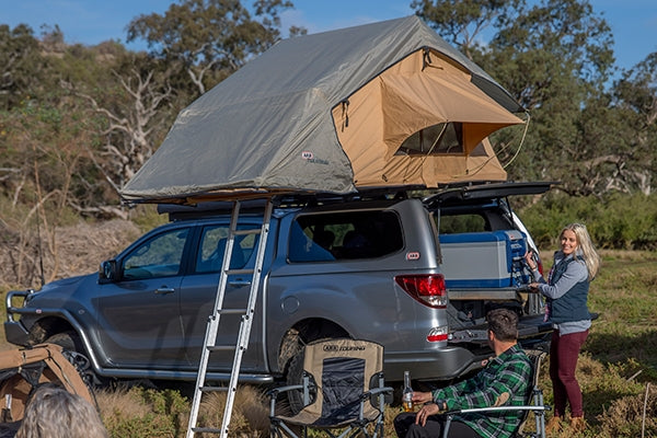 SIMPSON3 ROOFTOP TENT